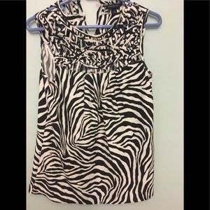 Banana Republic Sleeveless blouse